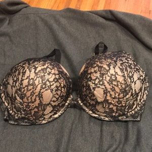 Victoria’s Secret bra